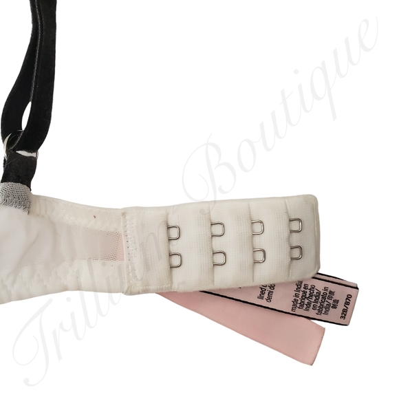 Victoria's Secret Dream Angels Lined Demi Embroidery Bra Black & White 32B - Picture 4 of 8